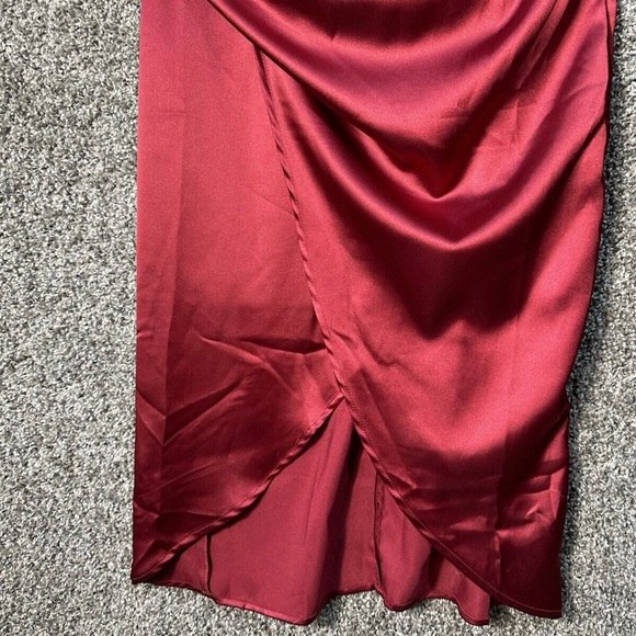 CUPSHE Women's Satin Dress Backless One Shoulder Short Sleeves Midi Sz Small - Picture 7 of 12